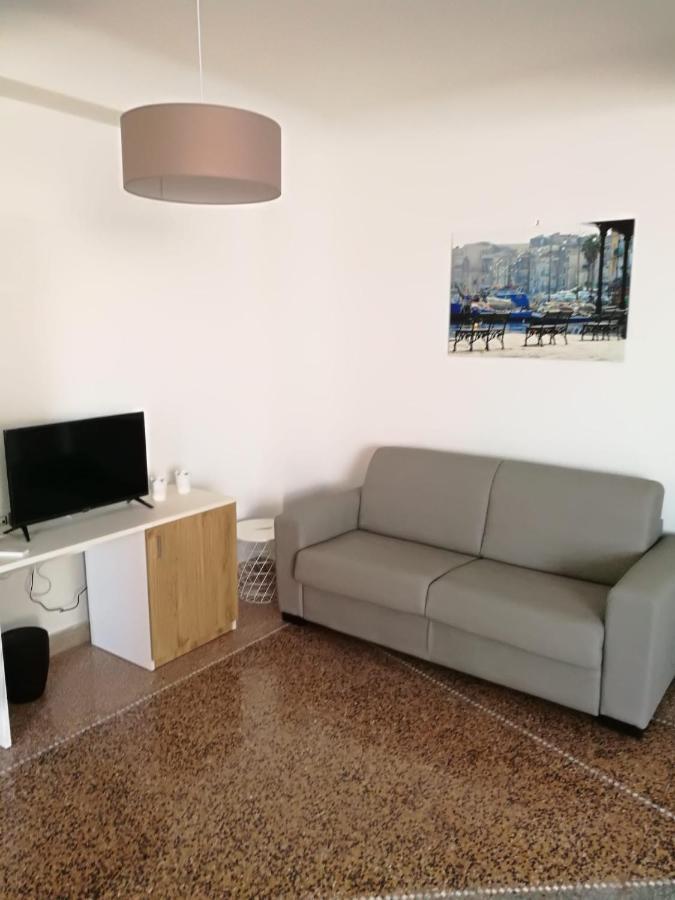 Settimo Sole Affitta Camere Таранто Экстерьер фото